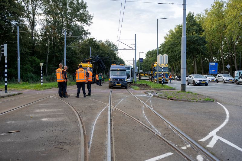 Tramverkeer gestremd door ontsporing in Schiedam